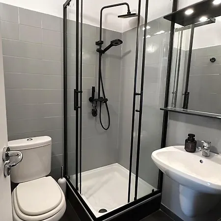 St George Apartment *