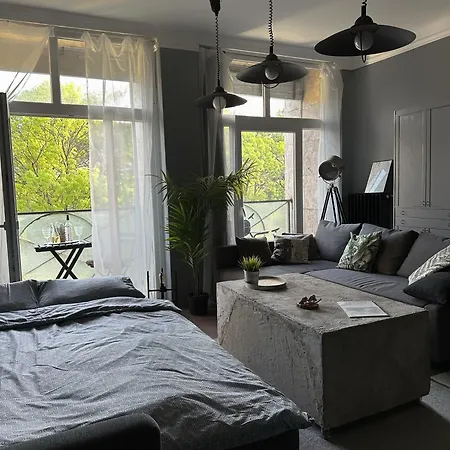 St George Apartment *